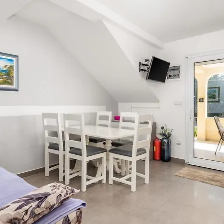 Apartamento Rona Goran *