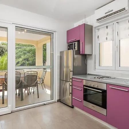 Rona Goran Apartamento