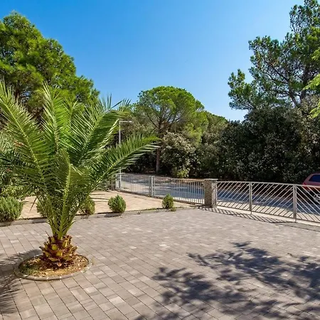アパート Rona Goran Šimuni